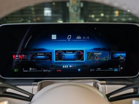 Certified 2025 Mercedes-Benz S 580 4MATIC Sedan image 27