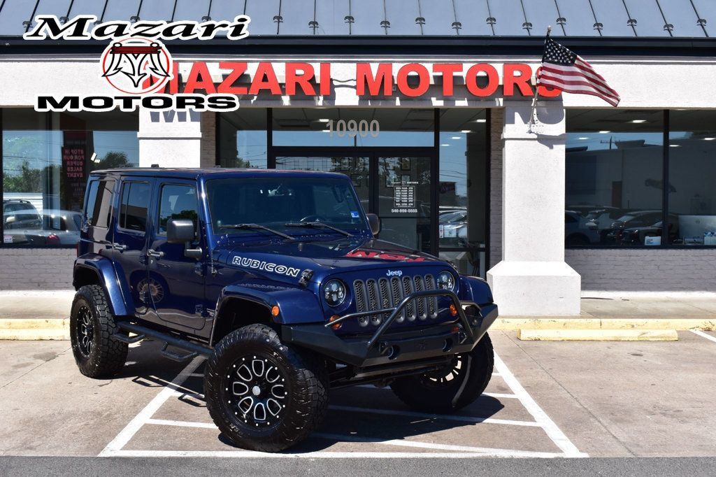 Used 2013 Jeep Wrangler Unlimited Rubicon w/ Connectivity Group AWD/4WD image 1