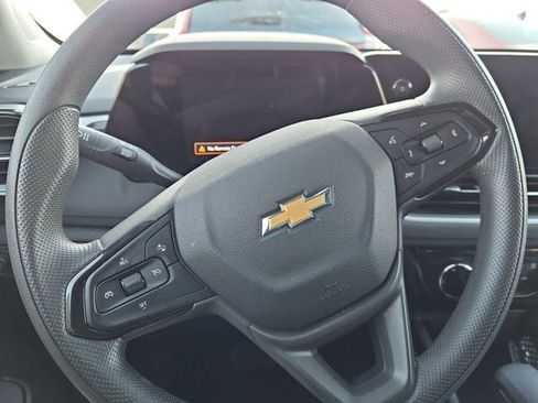 Used 2025 Chevrolet TrailBlazer LT image 26