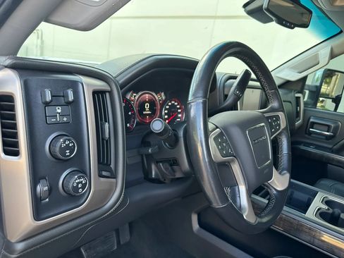 Used 2015 GMC Sierra 3500 Denali AWD/4WD image 36
