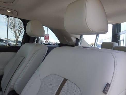 Certified 2024 MAZDA CX-90 Plug-In Hybrid w/ Premium Plus image 22