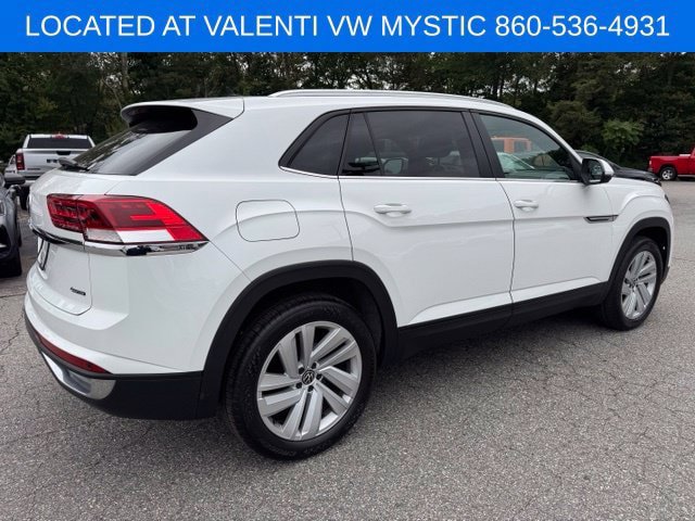 Certified 2023 Volkswagen Atlas Cross Sport SE w/ Panoramic Sunroof Package AWD/4WD image 5