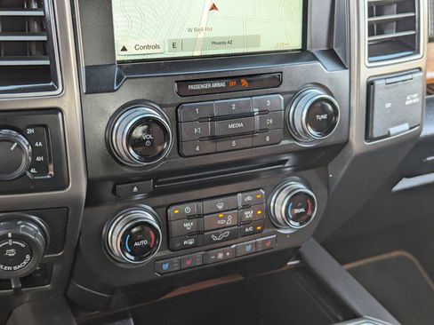 Used 2017 Ford F150 Limited AWD/4WD image 28