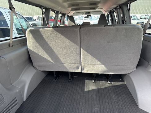 New 2025 Chevrolet Express 3500 LS image 25