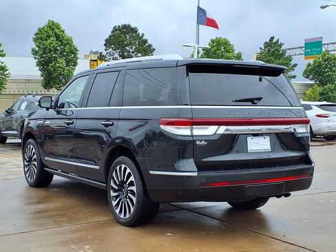 Certified 2022 Lincoln Navigator Black Label AWD/4WD image 21