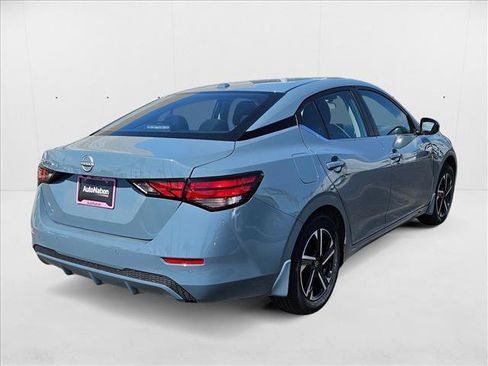 New 2025 Nissan Sentra SV image 2