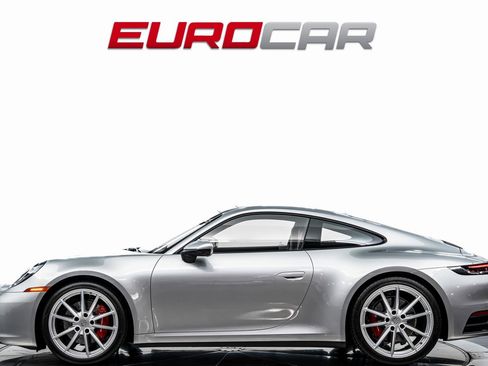 Used 2024 Porsche 911 Carrera 4S image 2