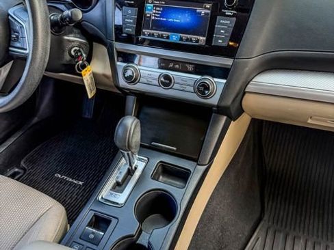 Used 2018 Subaru Outback 2.5i image 30