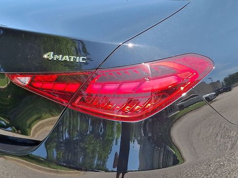 Used 2024 Mercedes-Benz C 300 4MATIC Sedan image 10
