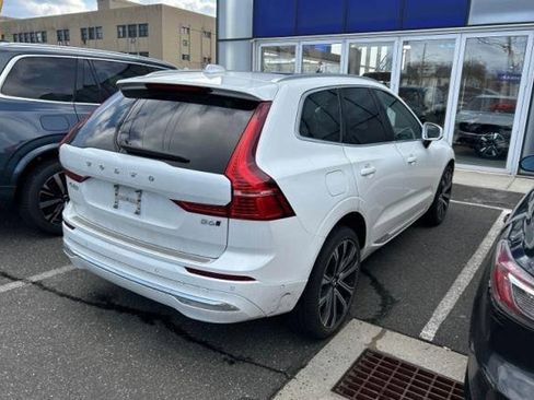 Certified 2023 Volvo XC60 B6 Ultimate image 3
