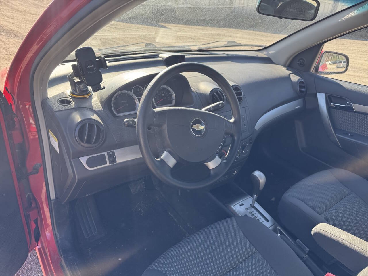 Used 2008 Chevrolet Aveo LS w/ Power Package FWD image 29