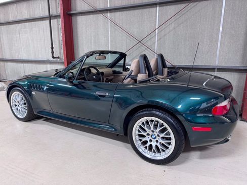 Used 2001 BMW Z3 3.0i RWD image 8