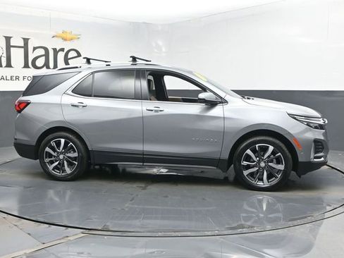 Used 2024 Chevrolet Equinox Premier image 1