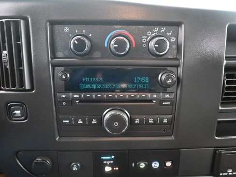 Used 2017 Chevrolet Express 2500 LS image 13