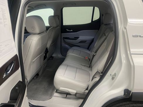 Used 2020 GMC Acadia SLT w/ Trailering Package AWD/4WD image 28