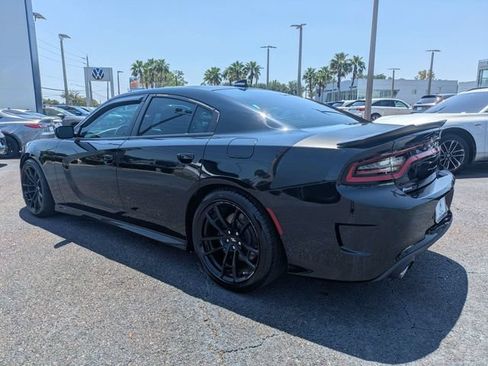 Used 2019 Dodge Charger Scat Pack w/ Daytona Edition Group RWD image 5