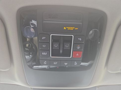 New 2026 Kia Carnival SX FWD image 35