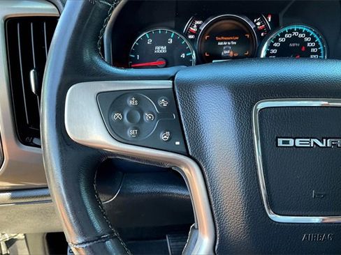 Used 2017 GMC Sierra 2500 Denali w/ Duramax Plus Package image 18