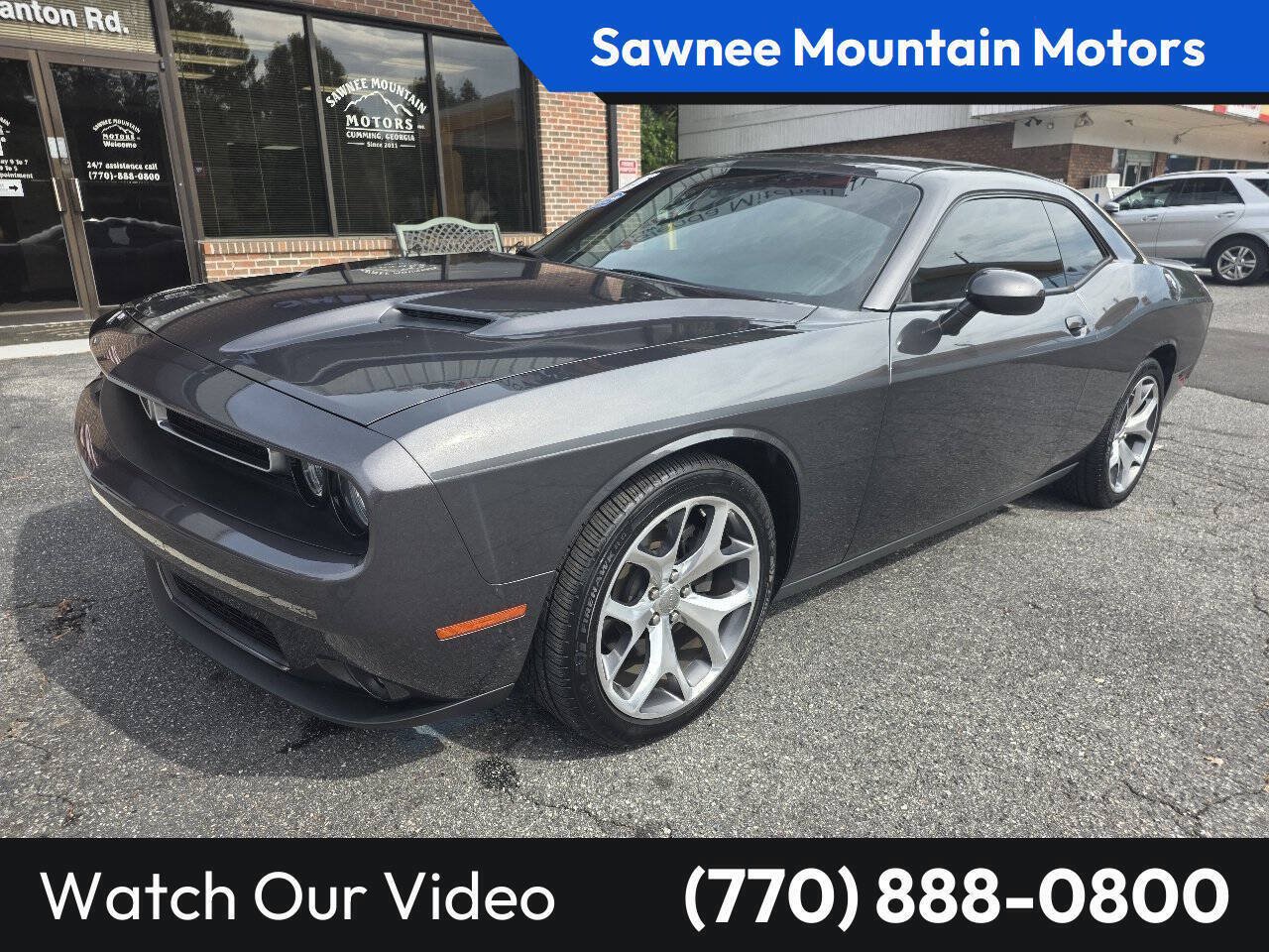 Used 2015 Dodge Challenger SXT Plus RWD image 1