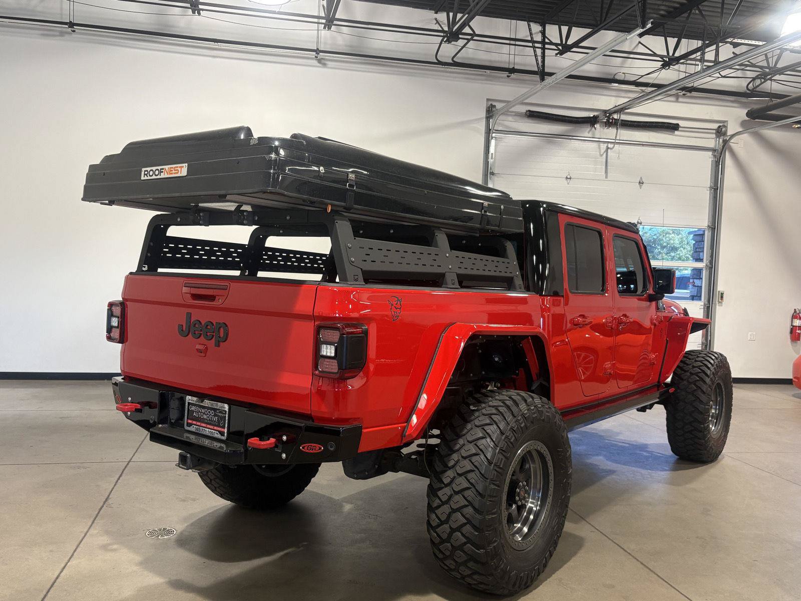 Used 2020 Jeep Gladiator Rubicon AWD/4WD image 3