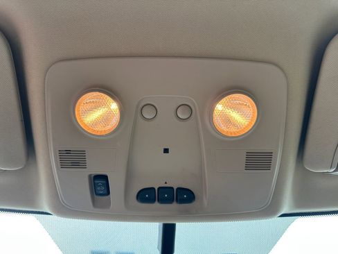 Used 2012 Buick Enclave Leather image 33