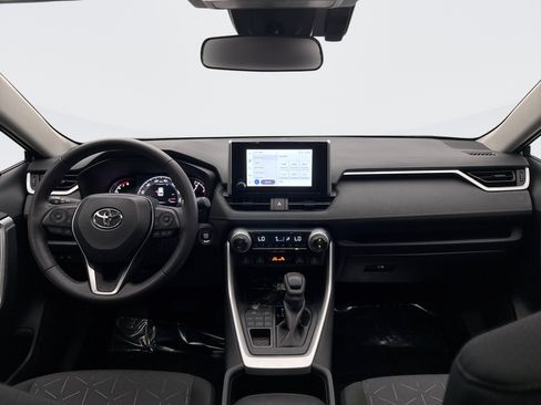 Used 2025 Toyota RAV4 XLE w/ Convenience Package AWD/4WD image 14