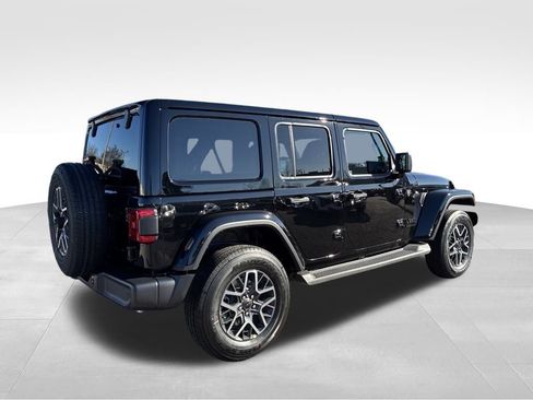 New 2026 Jeep Wrangler Sahara image 5