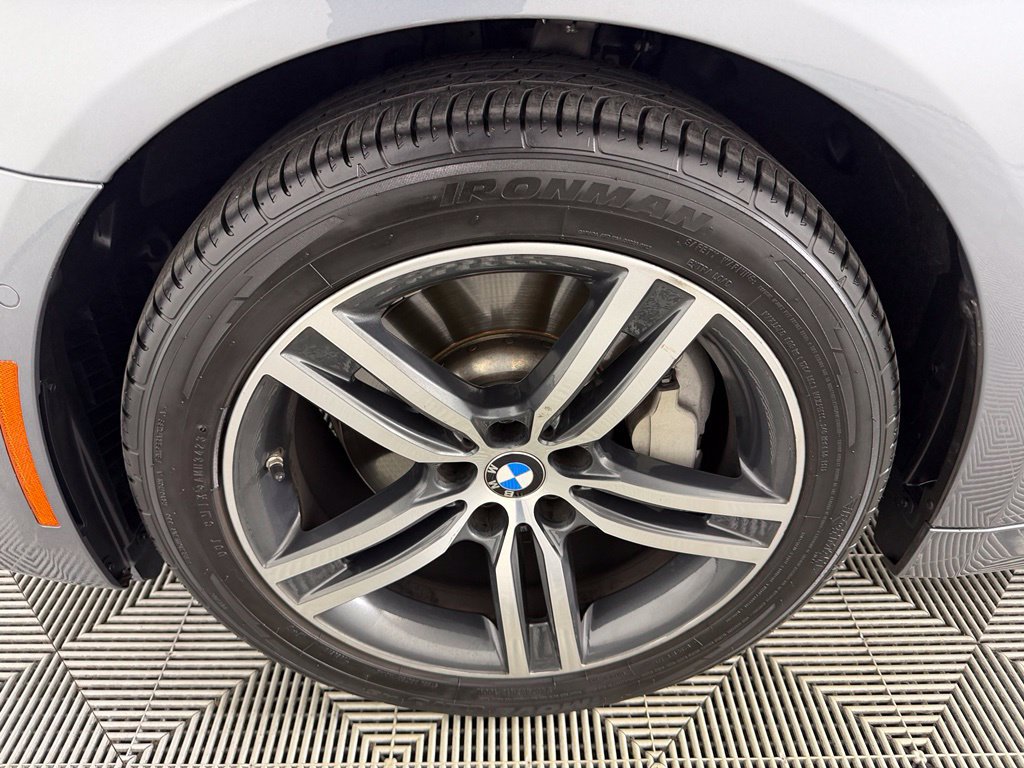 Used 2021 BMW 530i w/ Convenience Package RWD image 11