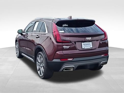 Used 2023 Cadillac XT4 Premium Luxury w/ Sun And Sound Package AWD/4WD image 7