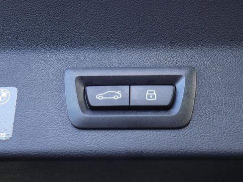 Used 2024 BMW X3 sDrive30i w/ Premium Package w/ZPA image 19