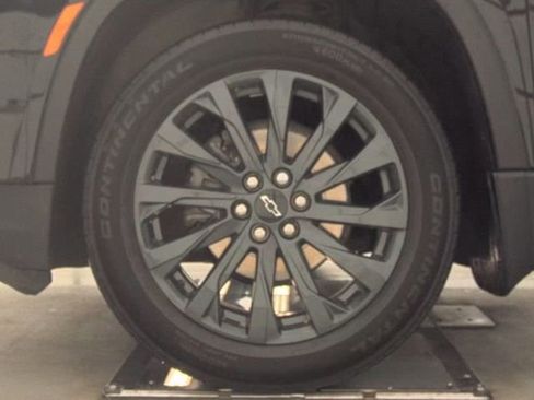 Used 2023 Chevrolet Traverse RS w/ LPO, Floor Liner Package AWD/4WD image 19