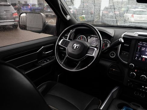 Used 2020 RAM 2500 Laramie w/ Night Edition image 9