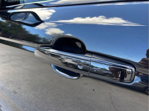 Used 2018 Land Rover Range Rover Sport HSE Dynamic image 17