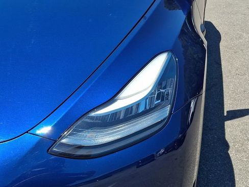 Used 2020 Tesla Model Y Performance AWD/4WD image 11
