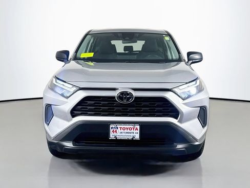 Used 2023 Toyota RAV4 LE AWD/4WD image 11