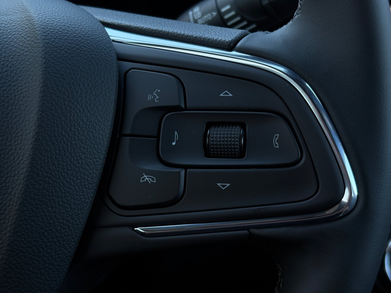 New 2026 Buick Envista Sport Touring w/ Convenience I Package FWD image 17