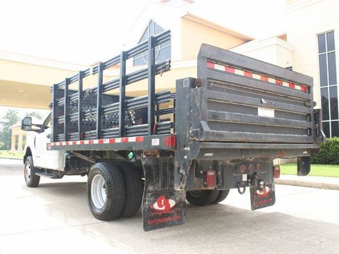 Used 2021 Ford F350 XL w/ Power Equipment Group AWD/4WD image 13