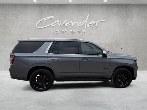 Used 2021 Chevrolet Tahoe Premier w/ Premium Package 2 RWD image 17