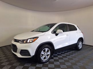 Used 2021 Chevrolet Trax LS w/ Tint and Cruise Package FWD video 1