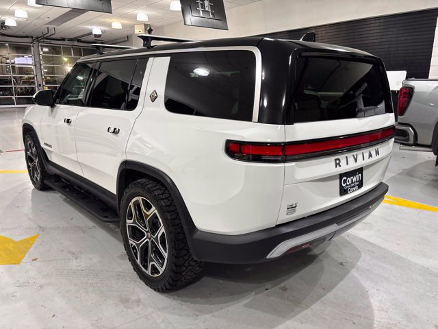 Used 2025 Rivian R1S Adventure Dual AWD/4WD image 4