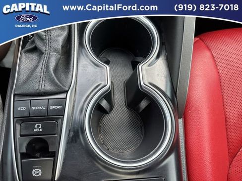 Used 2020 Toyota Camry XSE image 31