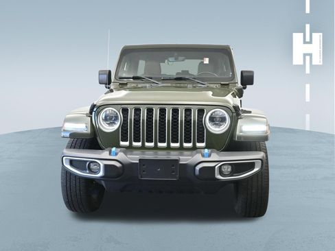 Used 2023 Jeep Wrangler Unlimited Sahara w/ Cold Weather Group AWD/4WD image 2