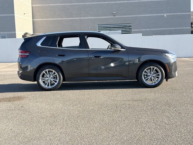Used 2025 BMW X3 xDrive30i w/ Premium Package AWD/4WD image 5