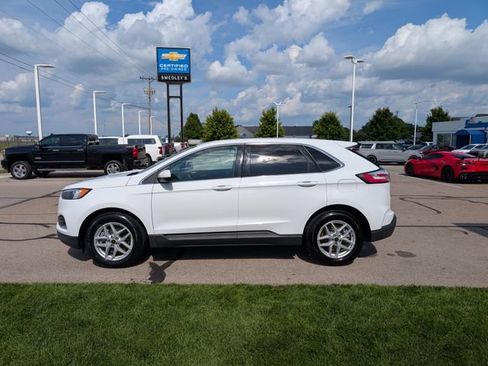 Used 2024 Ford Edge SEL AWD/4WD image 10