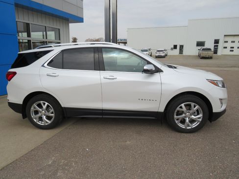 Used 2021 Chevrolet Equinox Premier image 15