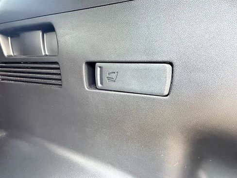 Used 2026 Hyundai Tucson SE FWD image 16