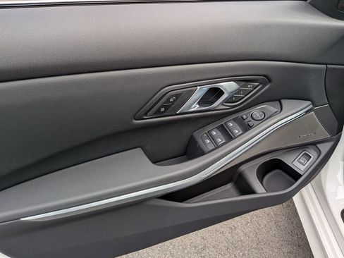 New 2026 BMW 330i Sedan RWD image 14
