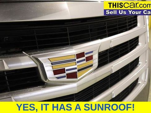 Used 2018 Cadillac Escalade Premium Luxury image 10