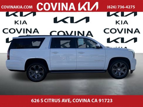 Used 2016 GMC Yukon XL SLT w/ Open Road Package image 9