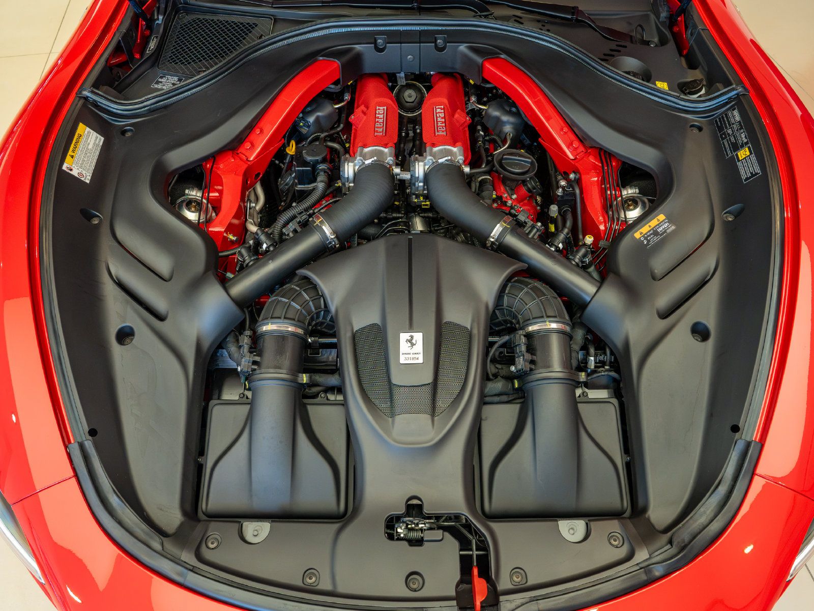 Certified 2026 Ferrari Roma Spider RWD image 28